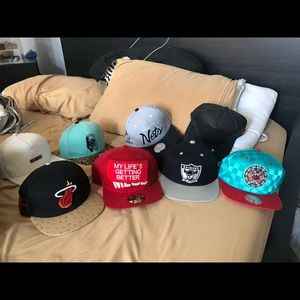 selling snapbacks, strap backs for $5 each